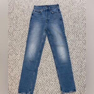 Gap Straight Cheeky Jeans